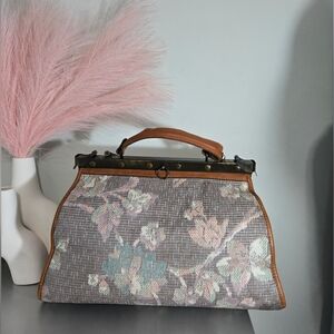 Vtg 1950s/1960s Crown Lewis Floral Tapestry Doctor Bag Carpet Purse